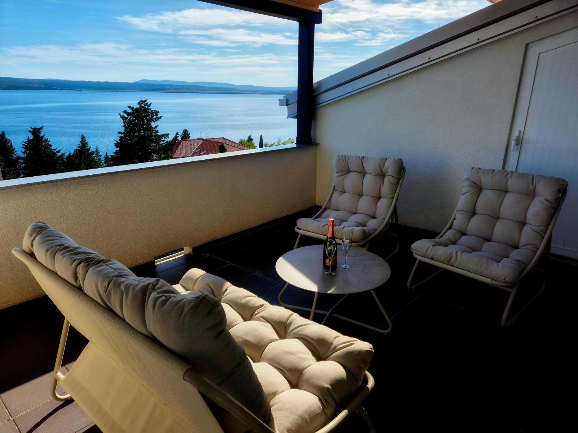 Apartment Rippl Crikvenica Exteriör bild